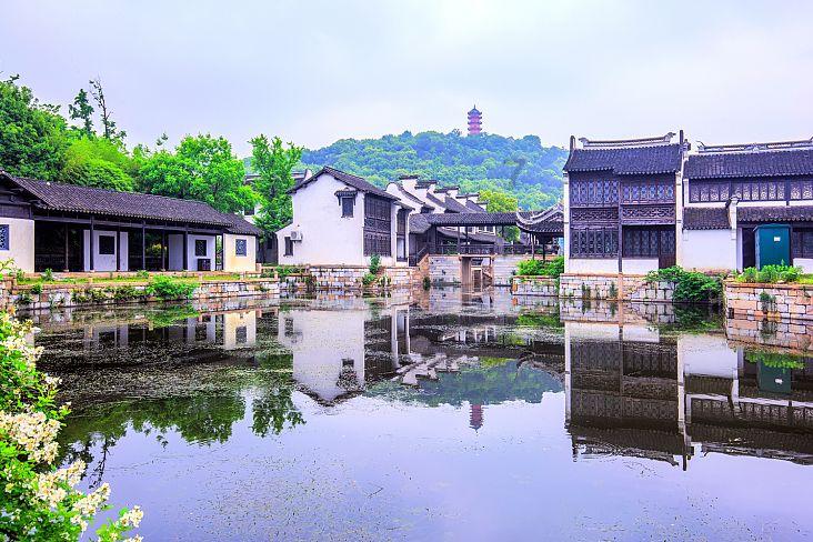 可爱吊带裙